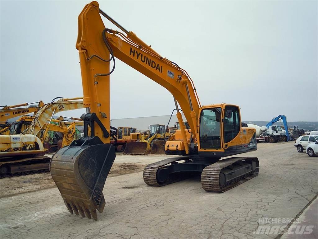 Hyundai R220LC-9S Εκσκαφείς με ερπύστριες