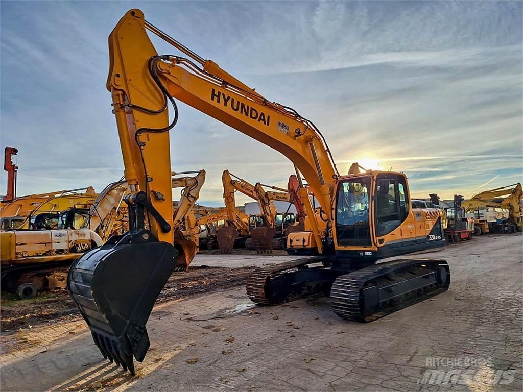 Hyundai R220LC-9S Εκσκαφείς με ερπύστριες