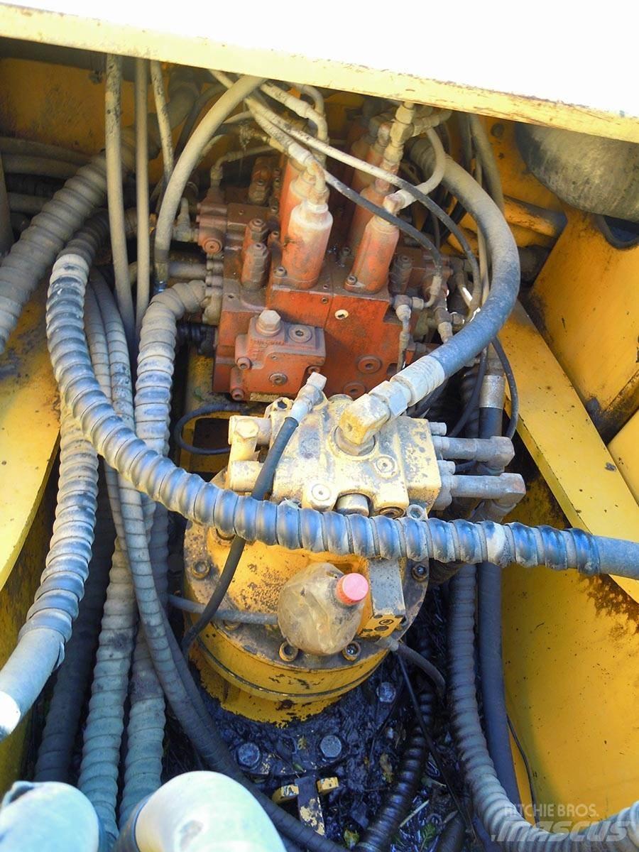 Hyundai R250NLC-7 Εκσκαφείς με ερπύστριες