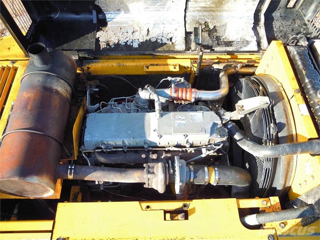 JCB JS330 Εκσκαφείς με ερπύστριες