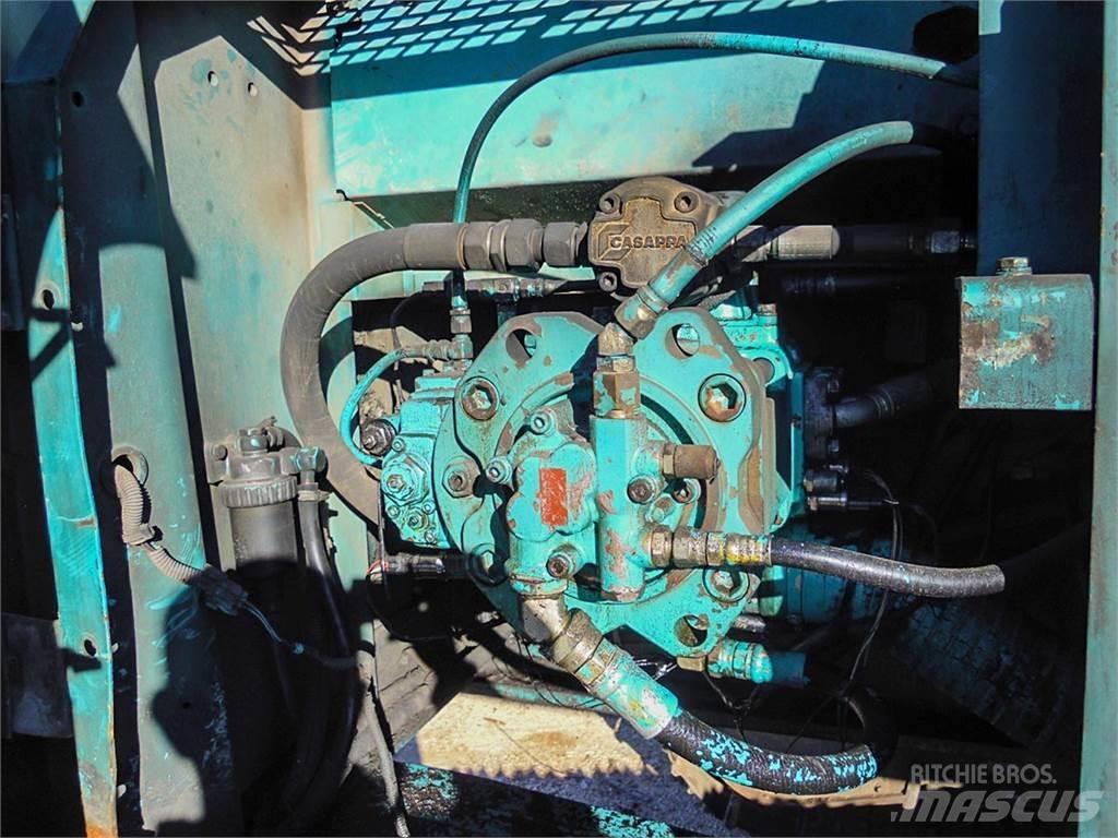 Kobelco SK250NLC-6 Εκσκαφείς με ερπύστριες