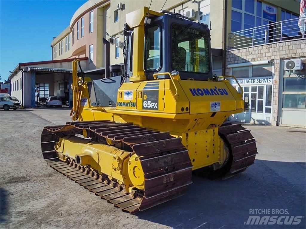 Komatsu D65PX-15EO Μπουλντόζες με ερπύστριες