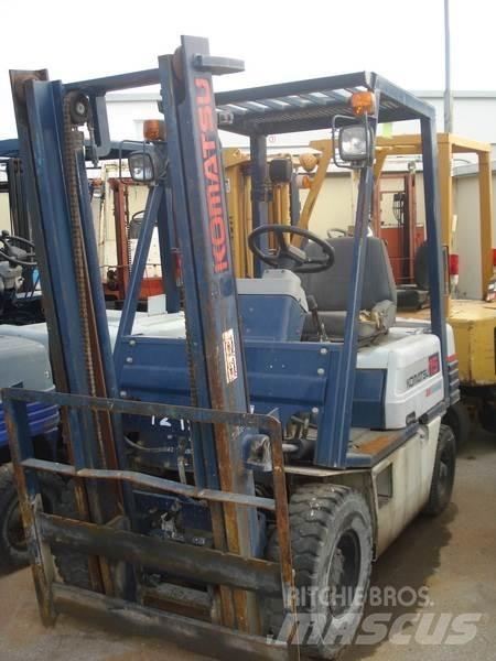 Komatsu FG15L-15 Περονοφόρα ανυψωτικά κλαρκ - άλλα