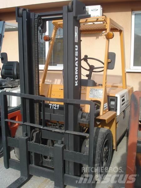 Komatsu FG25L-7 Περονοφόρα ανυψωτικά κλαρκ - άλλα