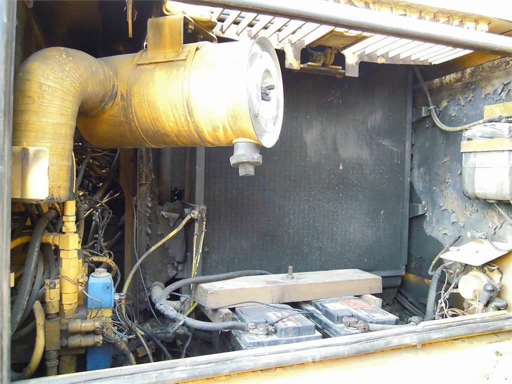 Komatsu PW170ES-6K Εκσκαφείς με τροχούς - λάστιχα