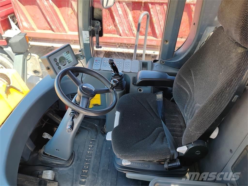 Liebherr L566 Φορτωτές με λάστιχα (Τροχοφόροι)