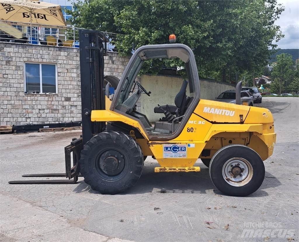 Manitou MC 30 Πετρελαιοκίνητα Κλαρκ
