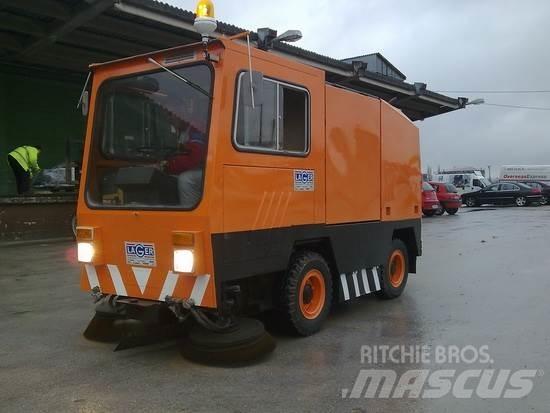 Mfh 2100D Φορτηγά σκούπες