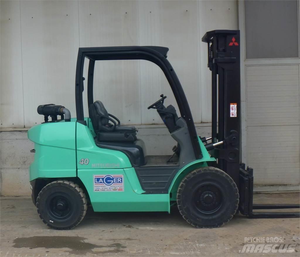 Mitsubishi FD40N Πετρελαιοκίνητα Κλαρκ