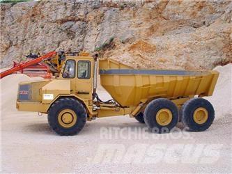 Moxy 7235 Σπαστό Dump Truck ADT