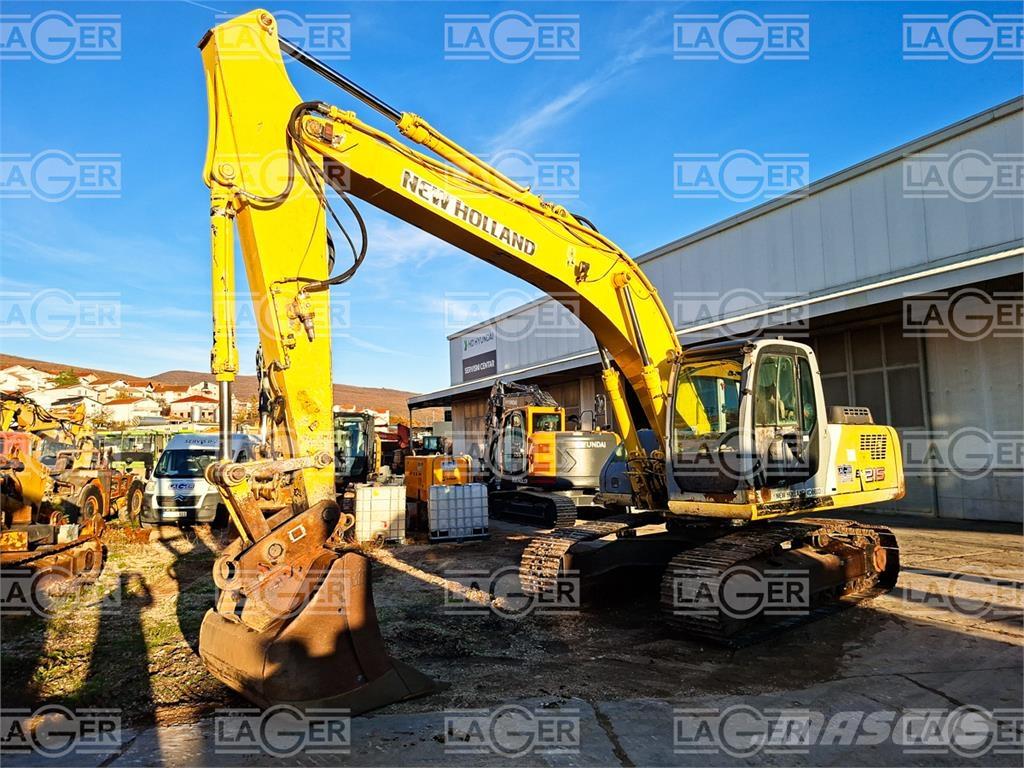 New Holland E215 Εκσκαφείς με ερπύστριες