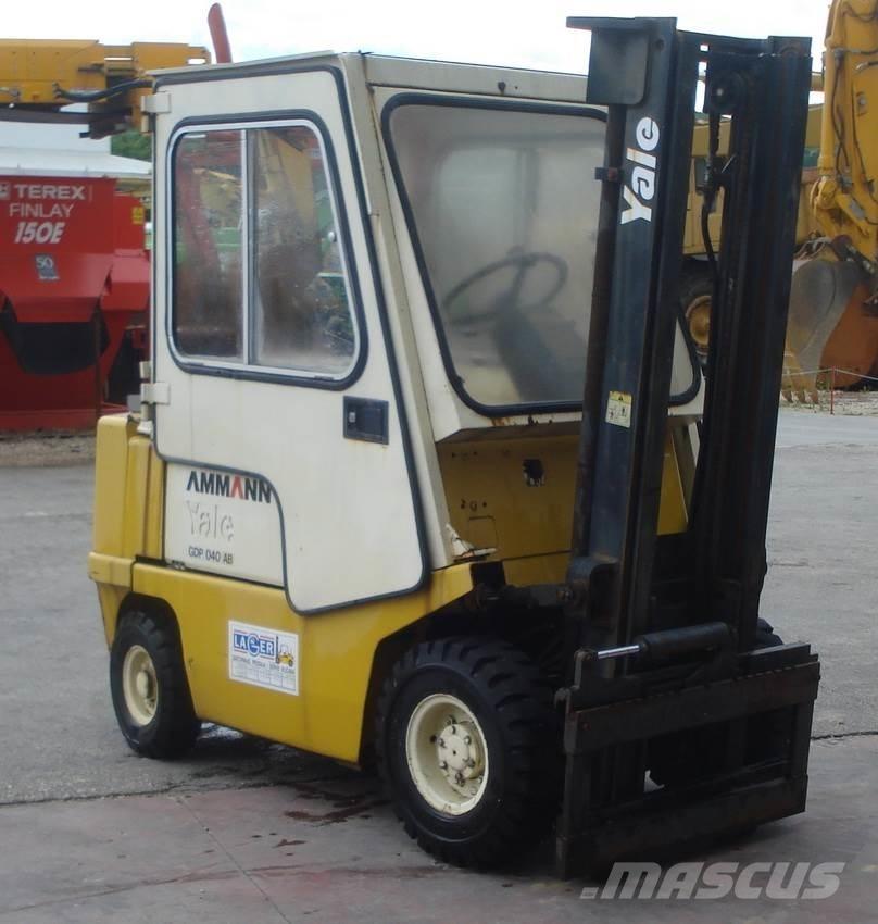 Yale GDP040AB - S izvedba Πετρελαιοκίνητα Κλαρκ