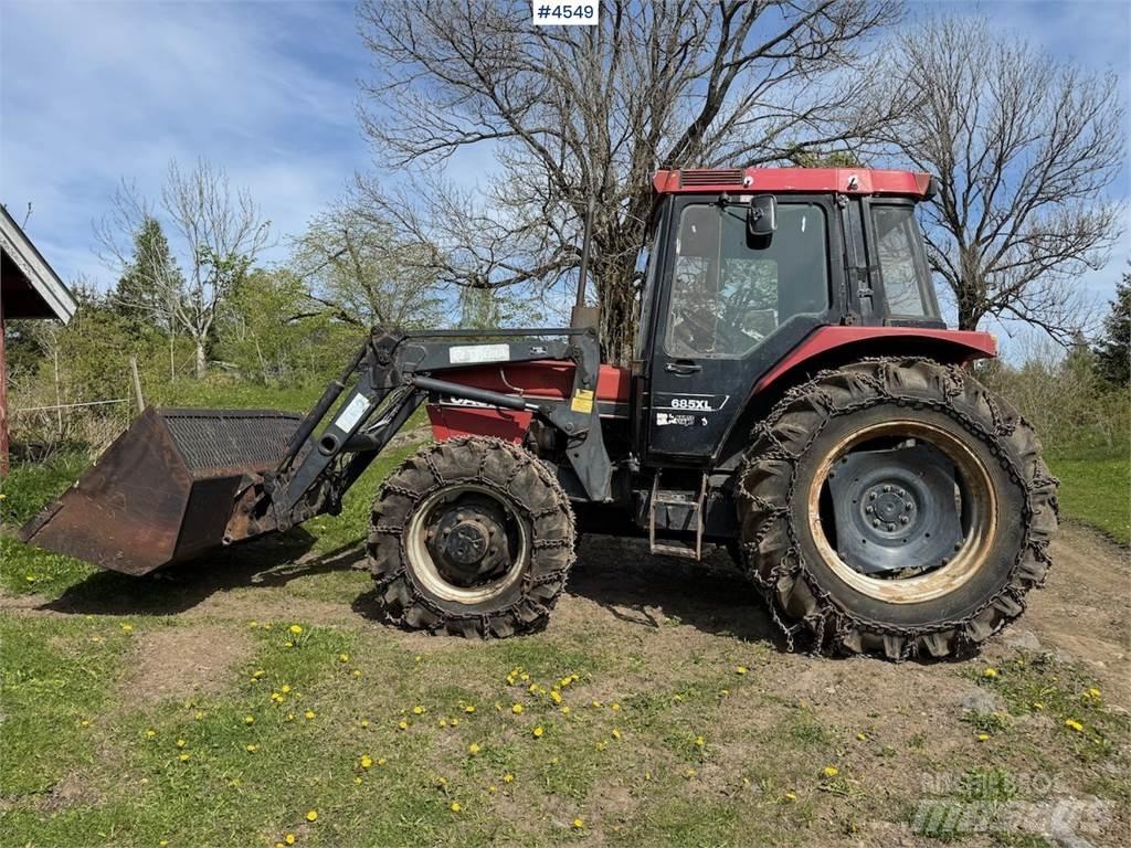 CASE 685 XL Τρακτέρ
