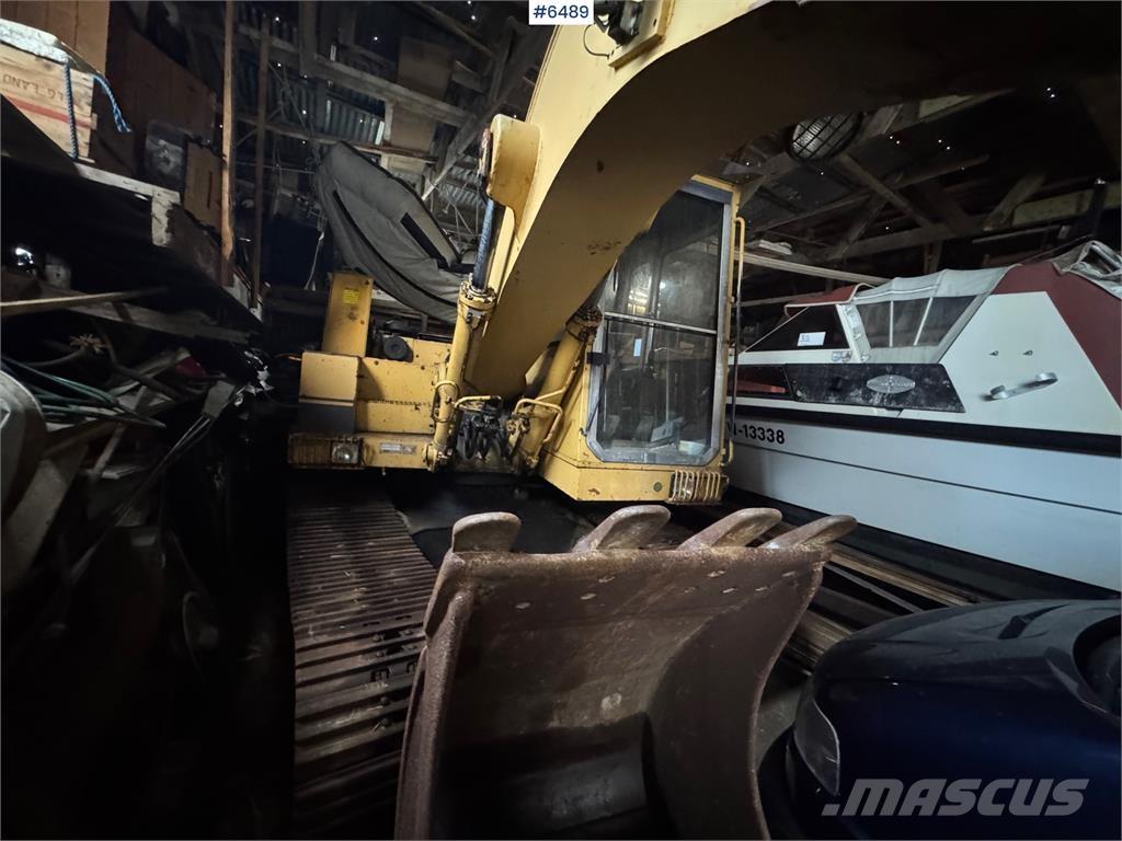 CAT 205 LC Εκσκαφείς με ερπύστριες