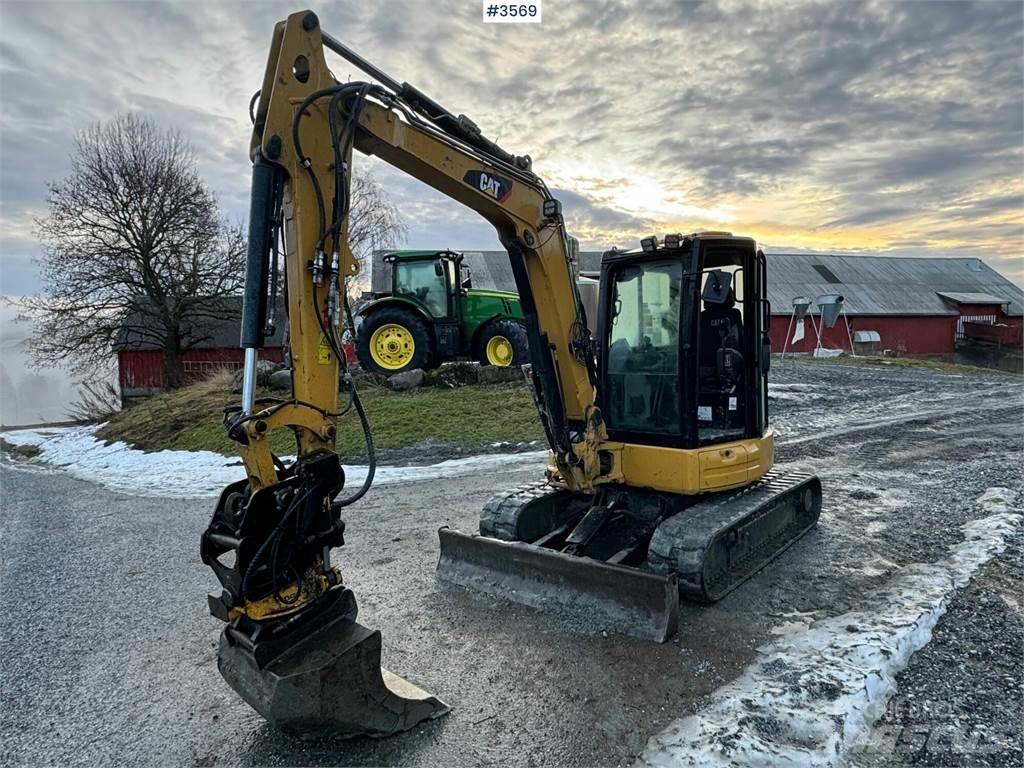 CAT 305 Εκσκαφείς με ερπύστριες