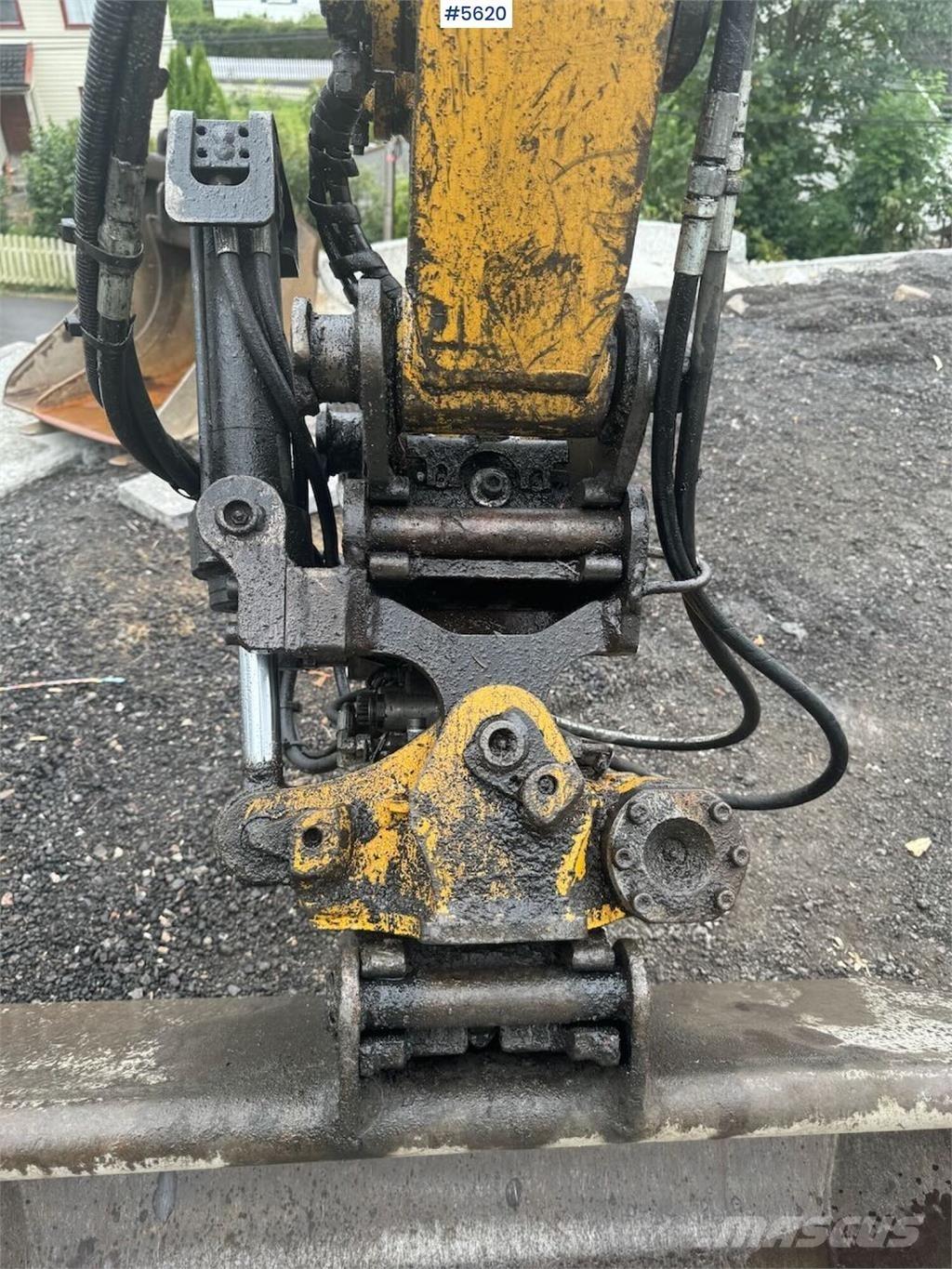 CAT 305 CR Εκσκαφείς με ερπύστριες