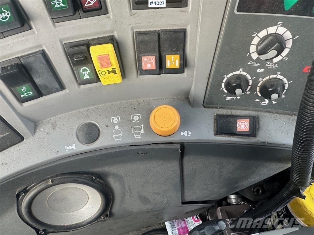 CLAAS Arion 640 Τρακτέρ