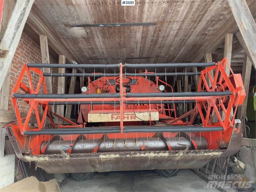 Deutz Fahr M900 Θεριζοαλωνιστικές μηχανές
