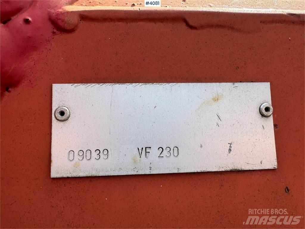Duun VF 230 Εκχιονιστήρες και χιονοδιώχτες