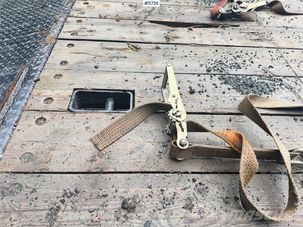 Gigant ML-160 Οχήματα με χαμηλό δάπεδο