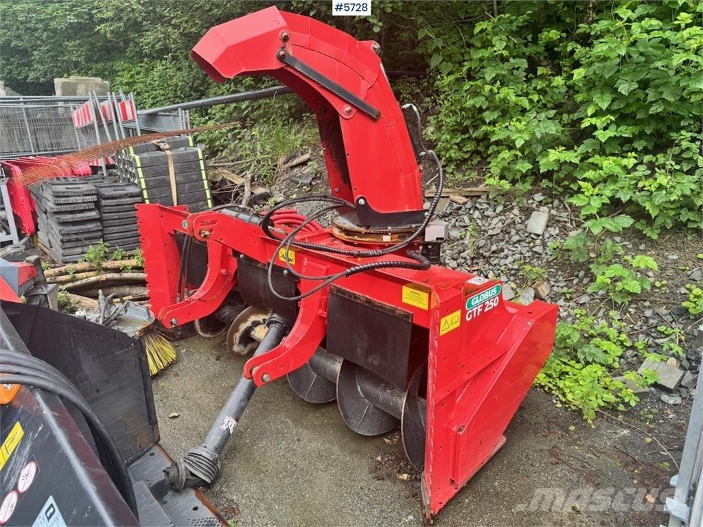 Globus GTF 250-19 Εκχιονιστήρες και χιονοδιώχτες