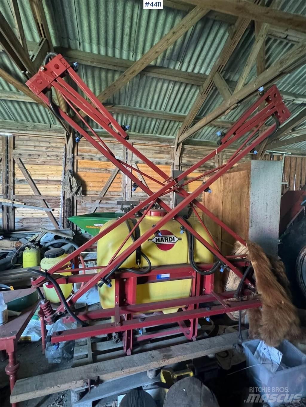 Hardi NK 400 Ρυμουλκούμενα ψεκαστικά