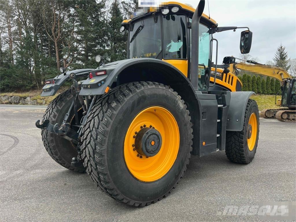 JCB Fastrac 8330 Τρακτέρ