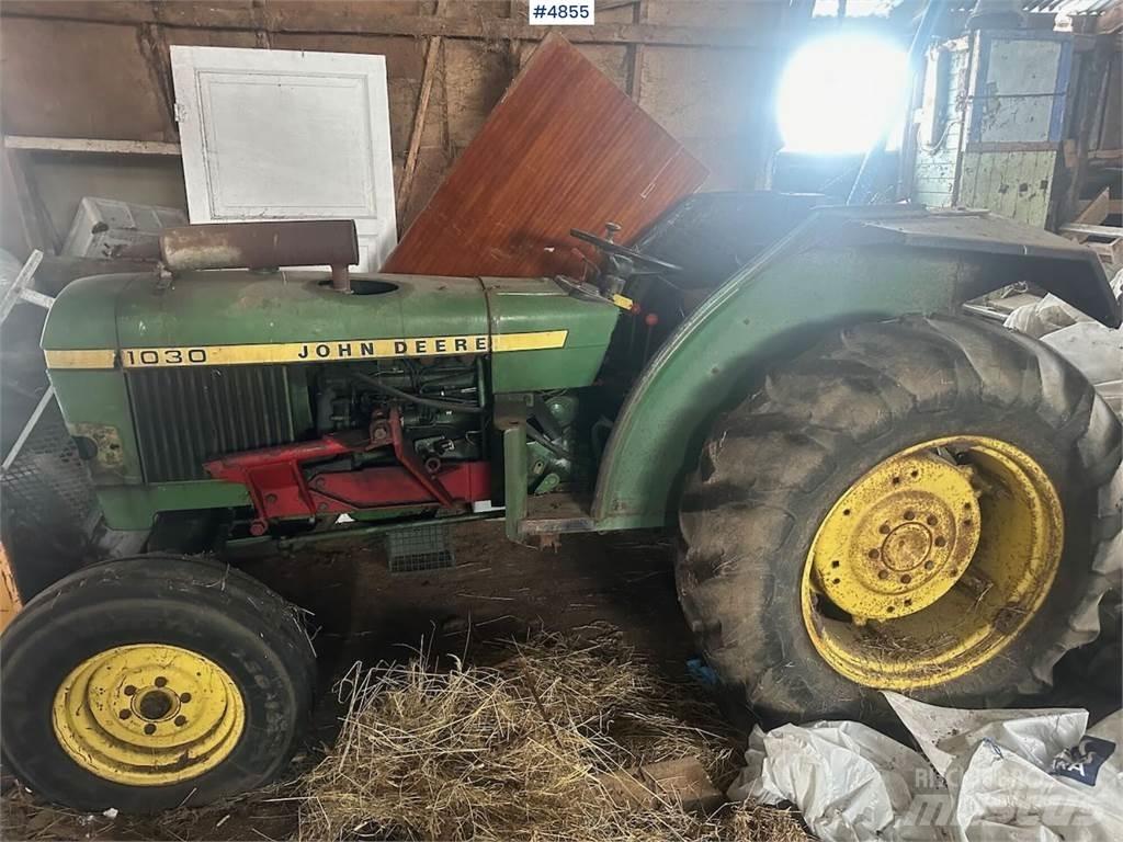 John Deere 1030 Τρακτέρ