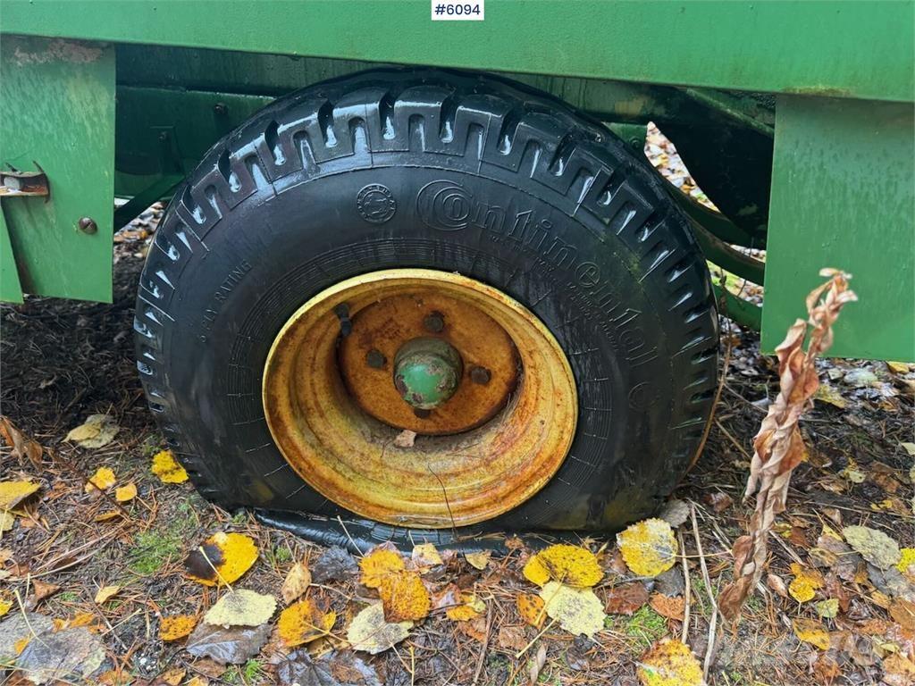 John Deere 332 Λοιπός εξοπλισμός συγκομιδής