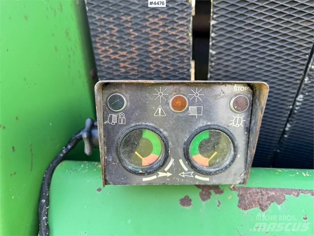 John Deere 550 Λοιπός εξοπλισμός συγκομιδής χορτονομής