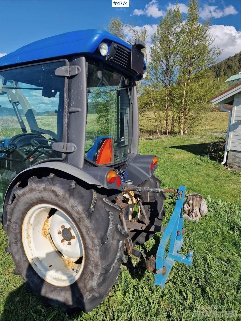 New Holland T3020 Τρακτέρ