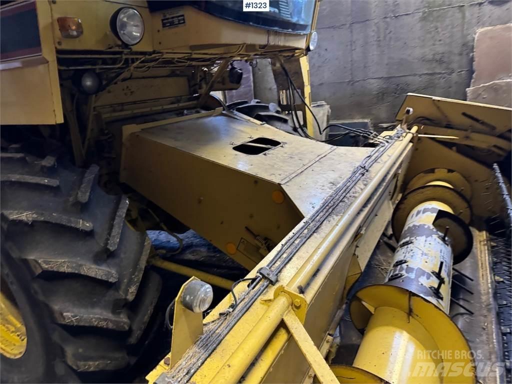 New Holland TC52 Θεριζοαλωνιστικές μηχανές
