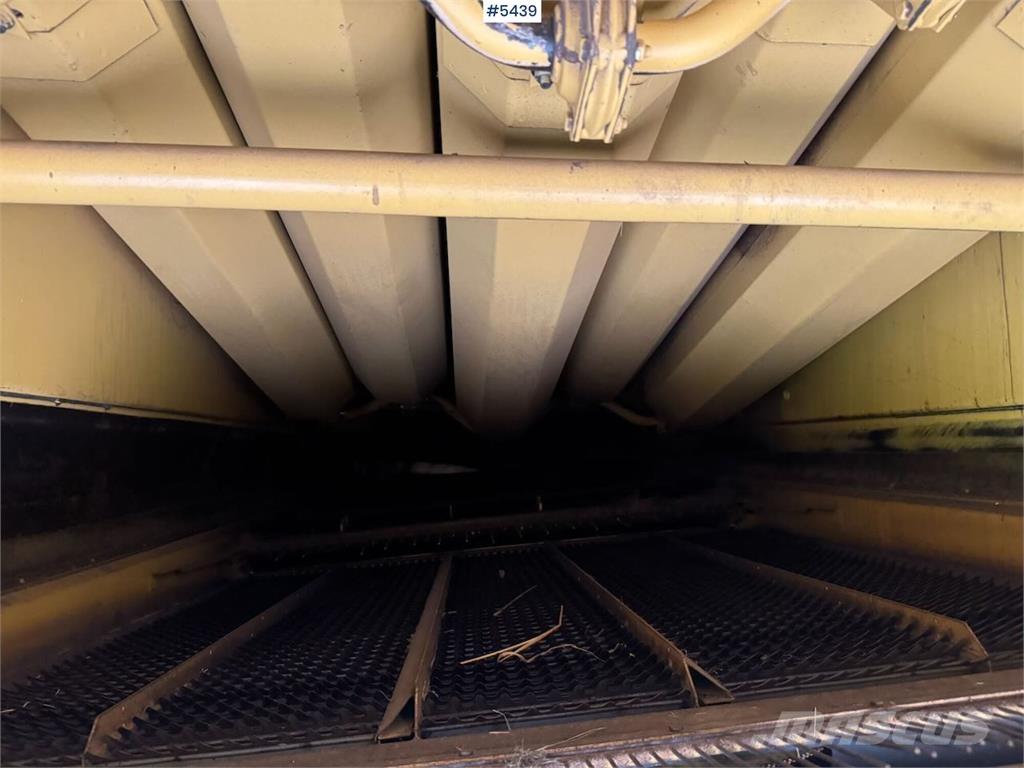 New Holland TX65 Θεριζοαλωνιστικές μηχανές