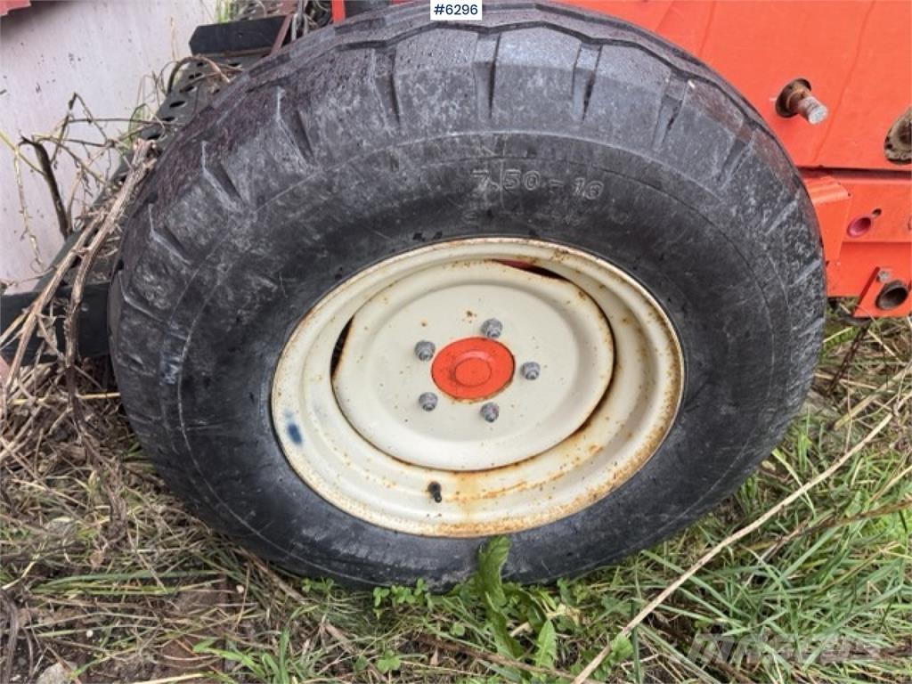 Tume KL 2500 Σπορείς