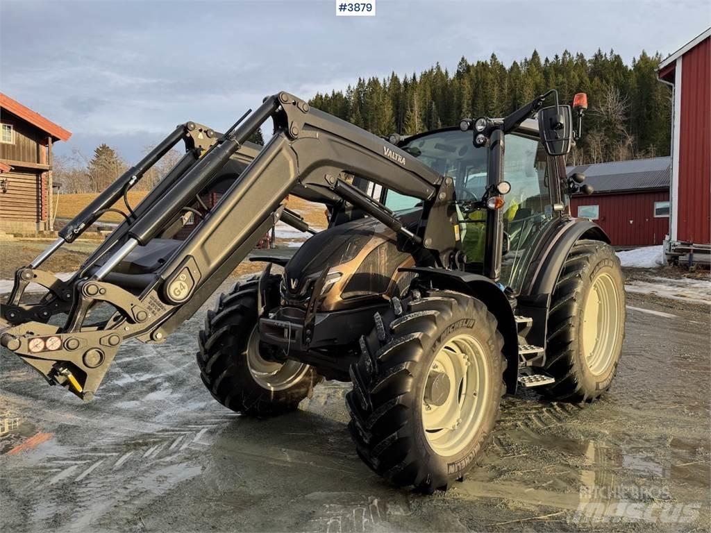 Valtra G135 Τρακτέρ