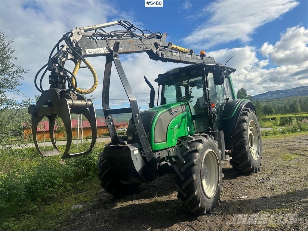 Valtra N101 Τρακτέρ
