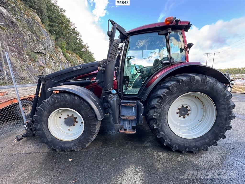 Valtra N174 Τρακτέρ