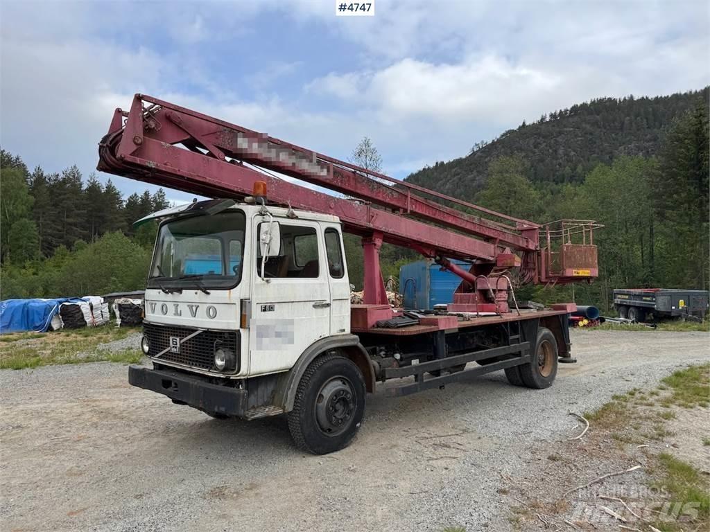 Volvo F 613 Εναέριες πλατφόρμες τοποθετημένες σε φορτηγό