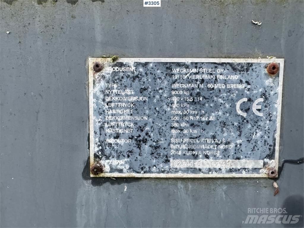 Weckman M-90 Οχήματα με χαμηλό δάπεδο