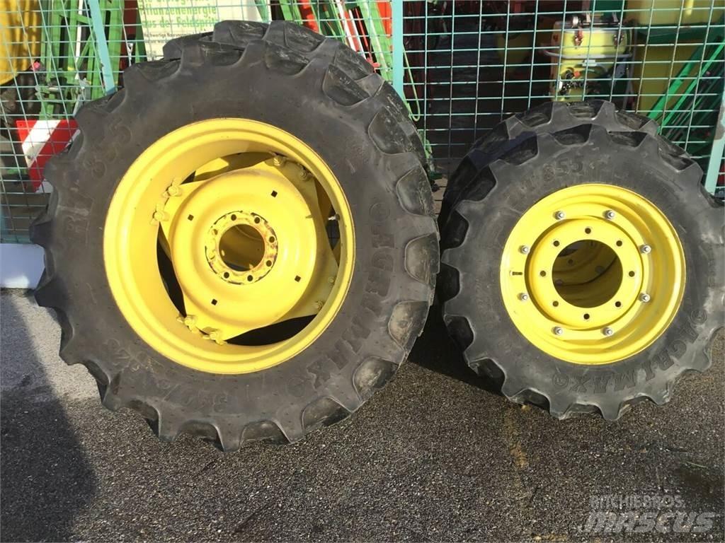  280/85R20 - 340/85R28 Ελαστικά και ζάντες