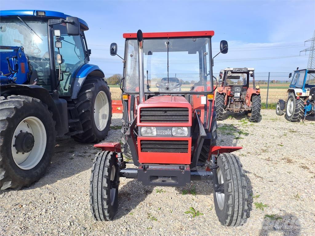 Case IH 533 Τρακτέρ