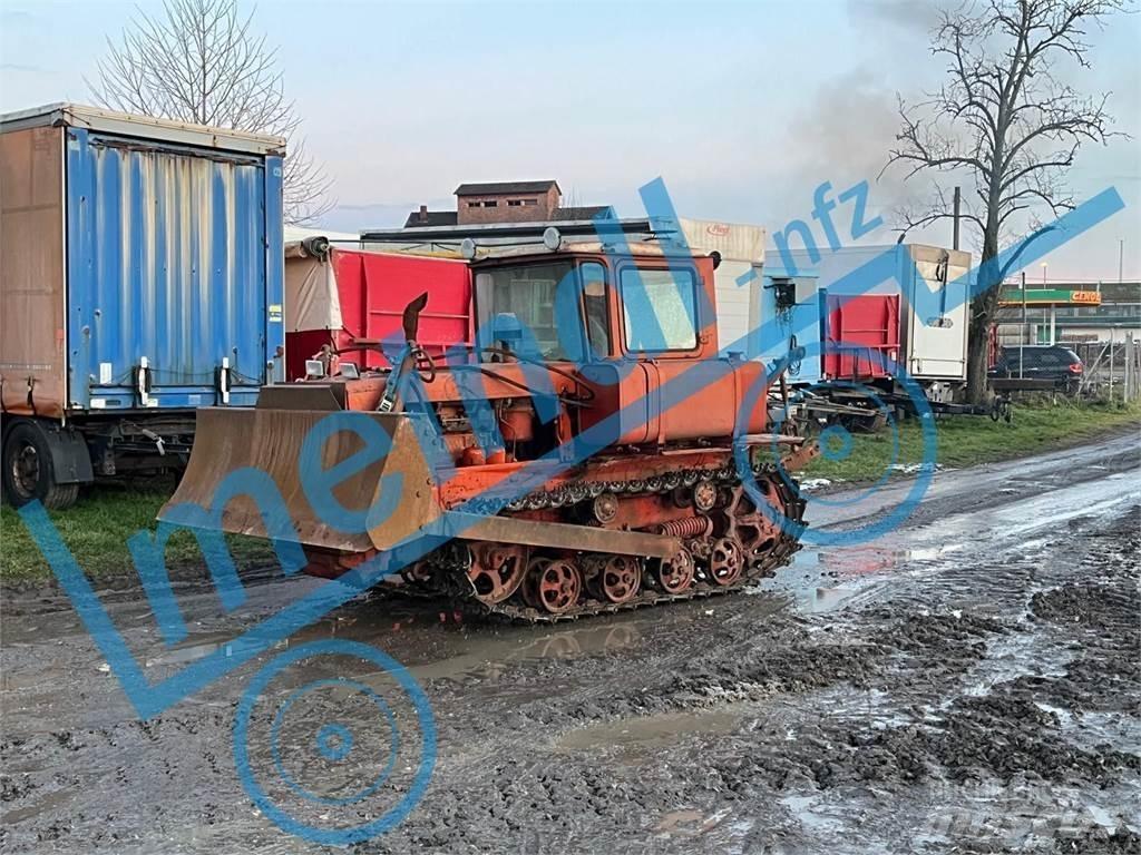  DT 75 Raupe Τρακτέρ