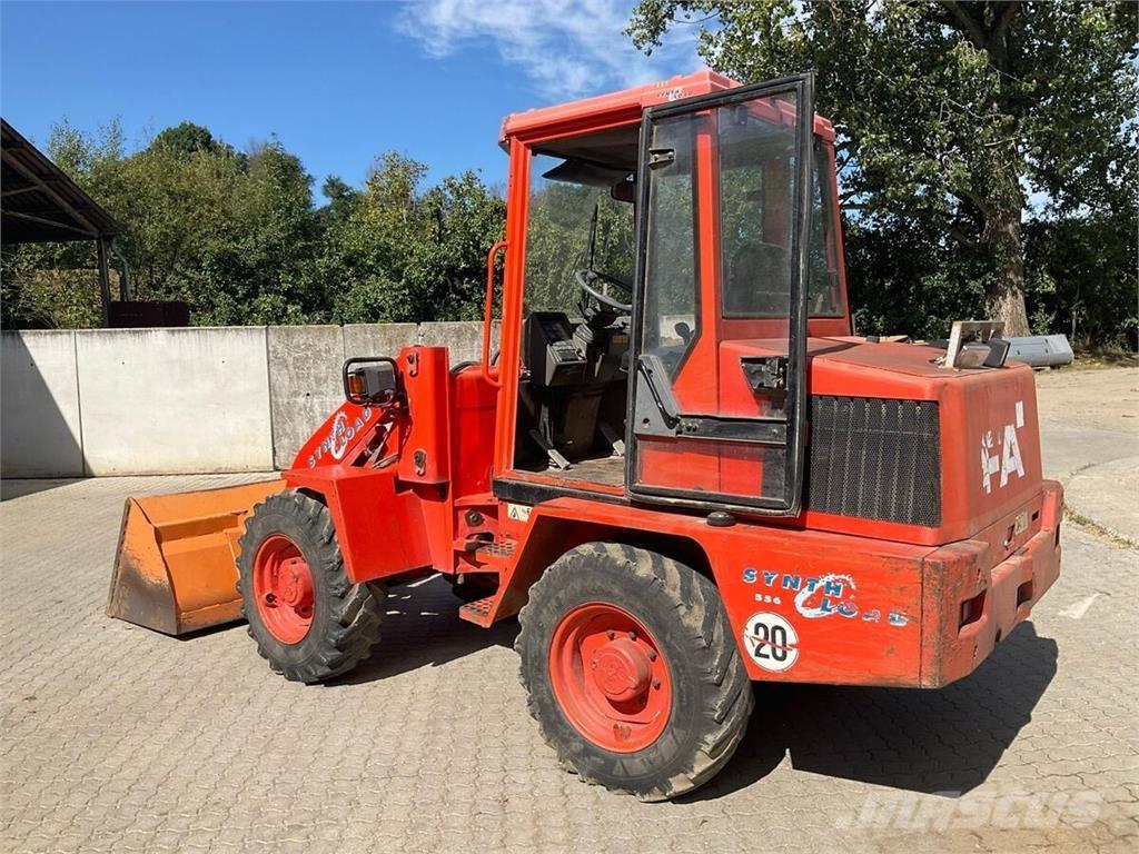 Fai 556 Εμπρόσθιοι φορτωτές και σκαπτικά