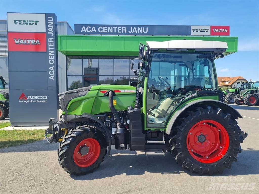 Fendt 211 Vario F Τρακτέρ