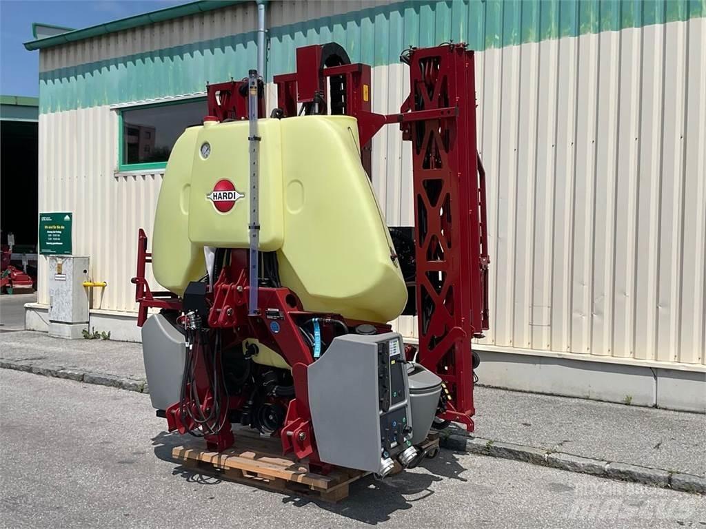 Hardi Mega 1200 Ρυμουλκούμενα ψεκαστικά