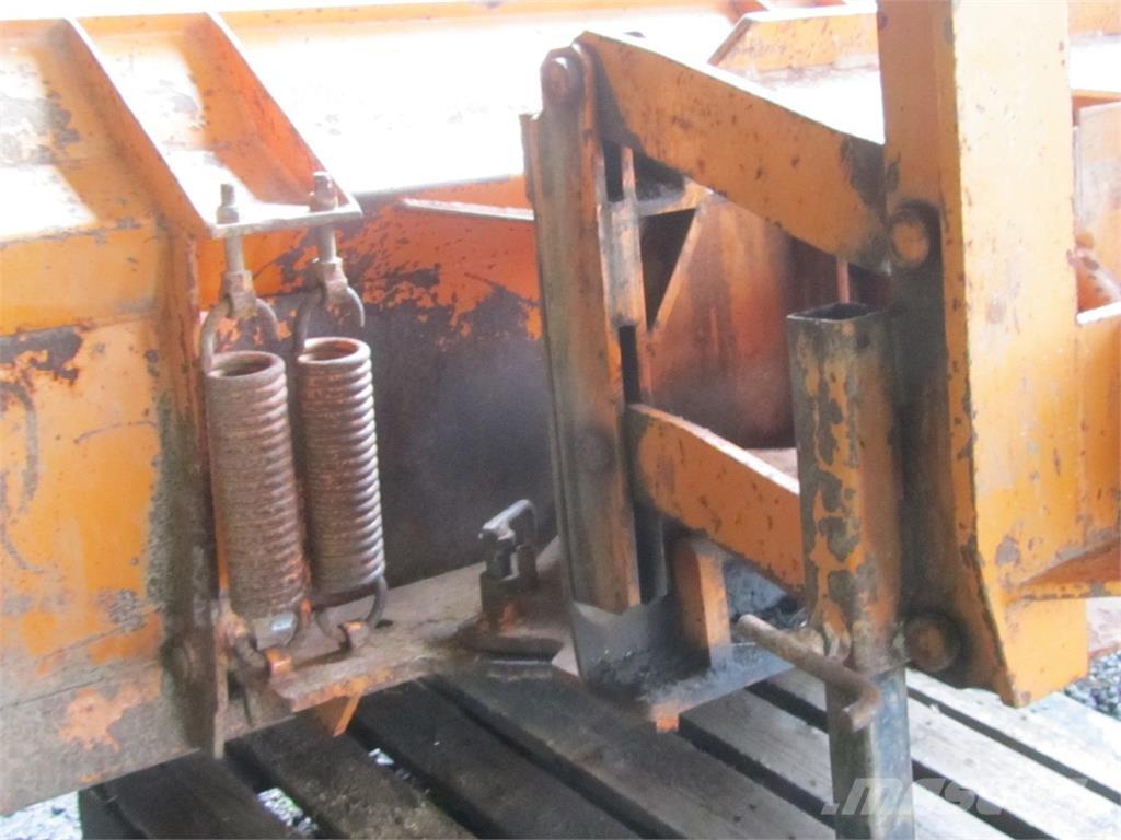 Hauer Terramatic Εκχιονιστήρες και χιονοδιώχτες