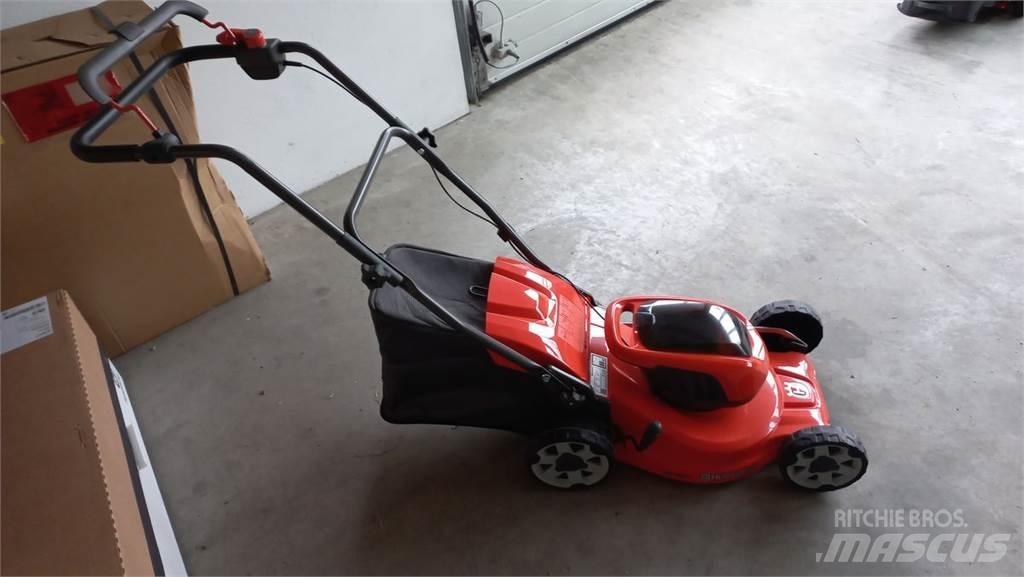 Husqvarna LC 137i Χορτοκοπτικά με καθιστό χειριστή