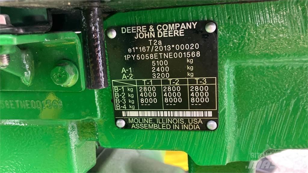 John Deere 5058E Τρακτέρ