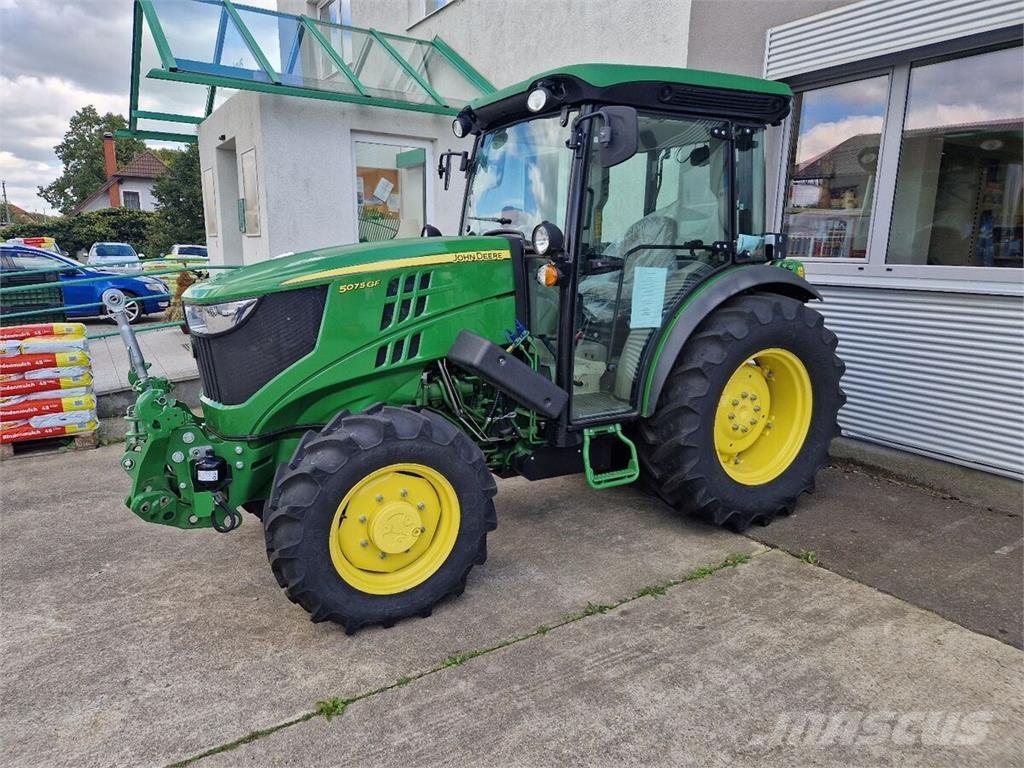 John Deere 5075 GF Τρακτέρ