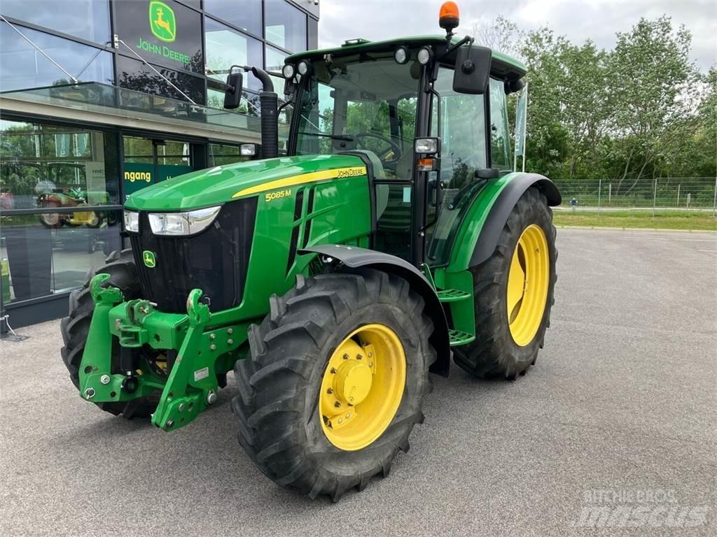 John Deere 5085M Τρακτέρ